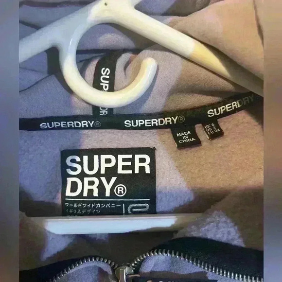 NWOT - Super dry purple zip up - US size 2 - Picture 2 of 6